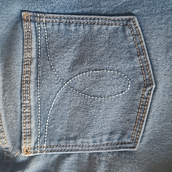 Calvin Klein Girl Shorts, Blue, size 12 - Picture 5 of 7